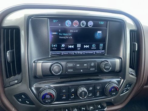 Used 2017 Chevrolet Silverado 1500 High Country w/ High Desert Package image 10