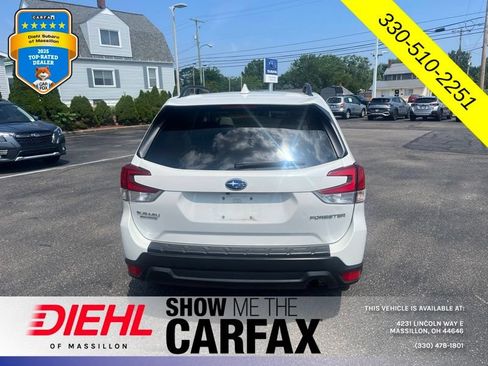 Used 2020 Subaru Forester Premium AWD/4WD image 2