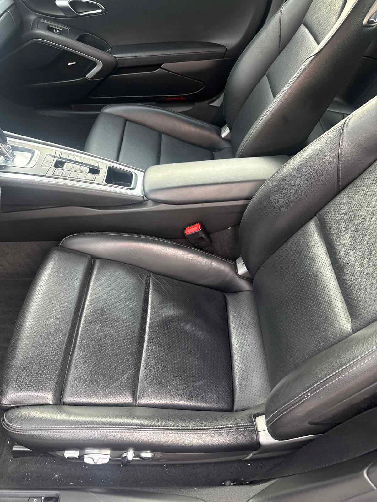 Used 2013 Porsche 911 Carrera RWD image 3