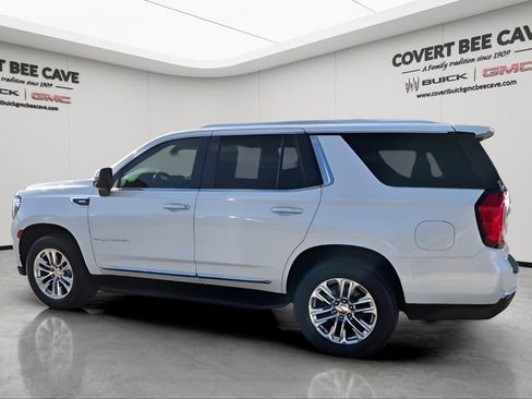 Used 2021 GMC Yukon SLT w/ SLT Premium Package image 6