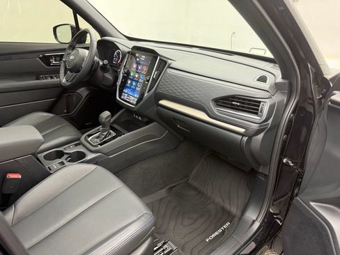 Used 2025 Subaru Forester Limited w/ Popular Package AWD/4WD image 33