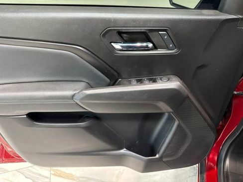 Used 2024 GMC Canyon Elevation w/ Trailering Package image 10