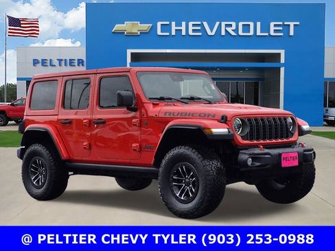 Used 2025 Jeep Wrangler Unlimited Rubicon AWD/4WD image 1