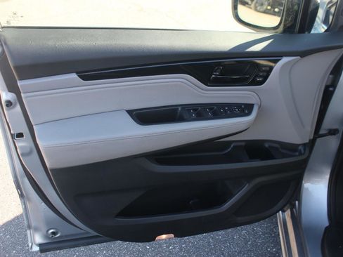 Used 2021 Honda Odyssey Elite image 13