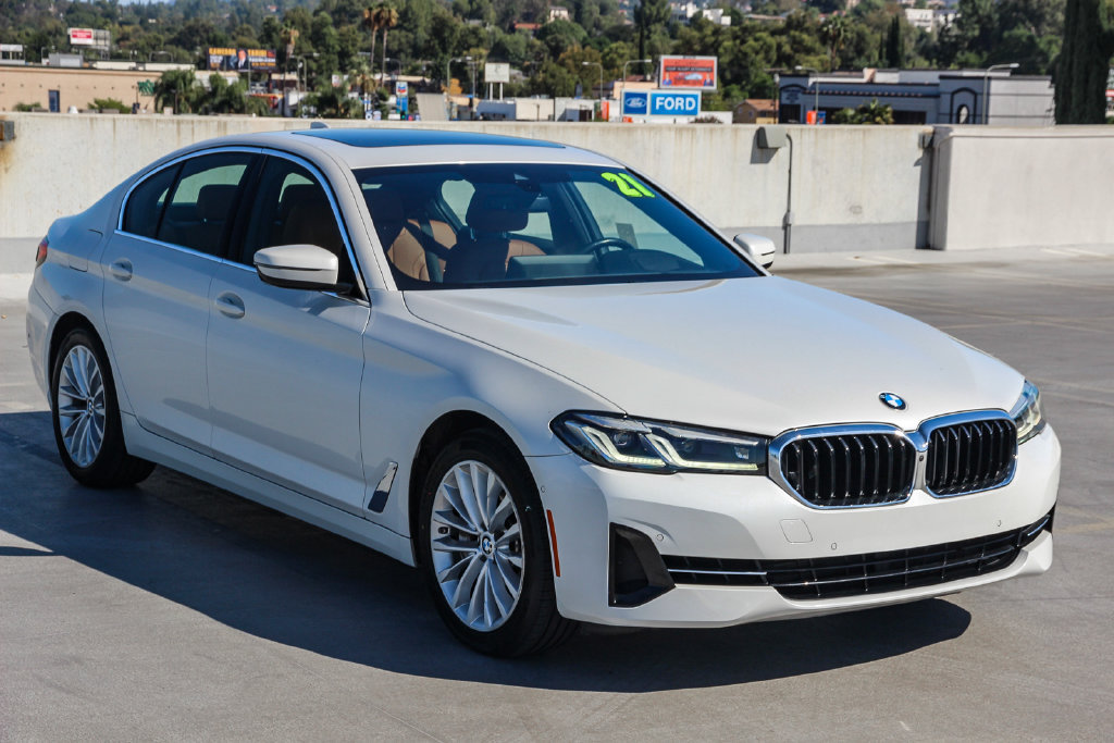 Used 2021 BMW 540i RWD image 3