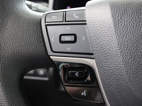 Used 2025 Toyota Camry LE FWD image 23