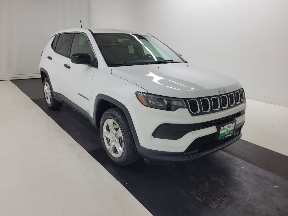Used 2023 Jeep Compass Sport AWD/4WD image 13