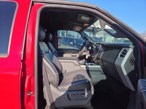 Used 2015 Ford F350 Lariat image 15