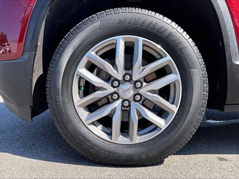 Used 2018 GMC Acadia SLE FWD image 9