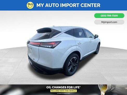 Used 2025 Nissan Murano SL AWD/4WD image 5