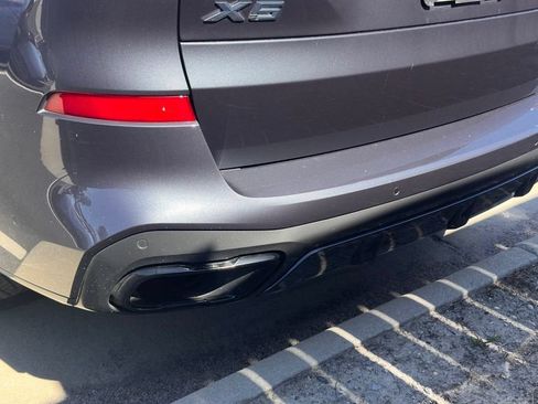 Used 2022 BMW X5 xDrive40i w/ M Sport Package AWD/4WD image 9