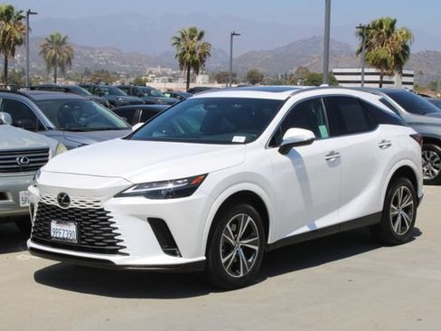Certified 2024 Lexus RX 350 FWD w/ Technology Package image 3