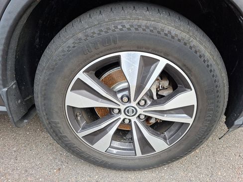 Used 2019 Nissan Murano S image 10