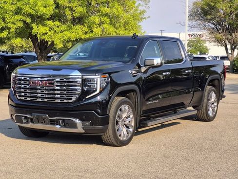Used 2023 GMC Sierra 1500 Denali w/ Denali Reserve Package AWD/4WD image 2