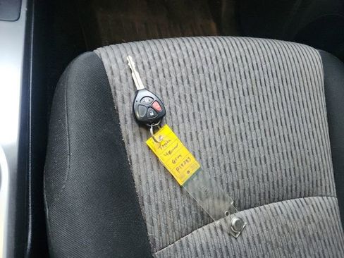 Used 2018 Toyota 4Runner SR5 image 15