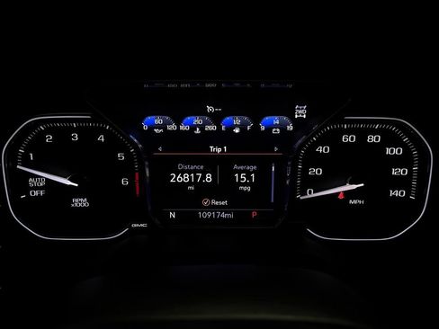 Used 2021 GMC Yukon SLT w/ SLT Premium Package AWD/4WD image 16