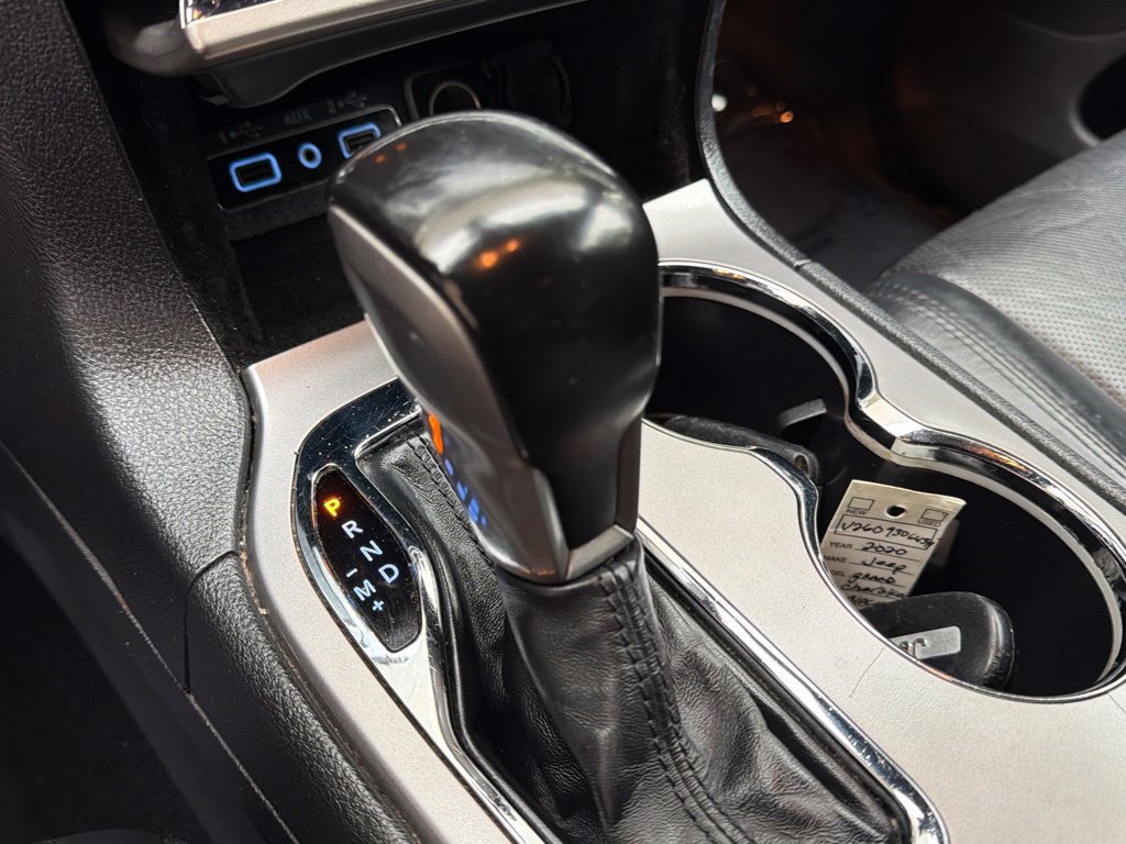 Used 2020 Jeep Grand Cherokee Limited w/ Luxury Group II RWD image 9