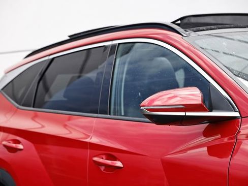 Used 2023 Hyundai Tucson Limited image 3