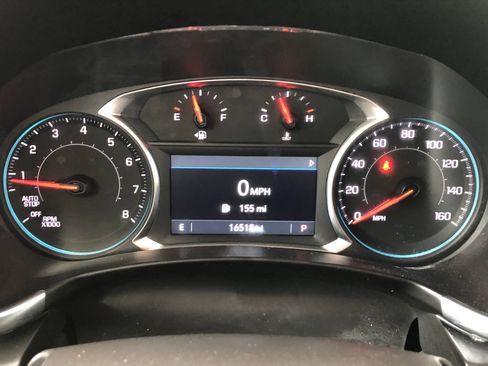 Used 2024 Chevrolet Equinox LT FWD image 32