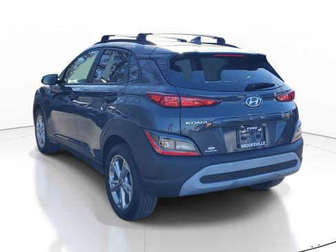 Used 2023 Hyundai Kona SEL image 4