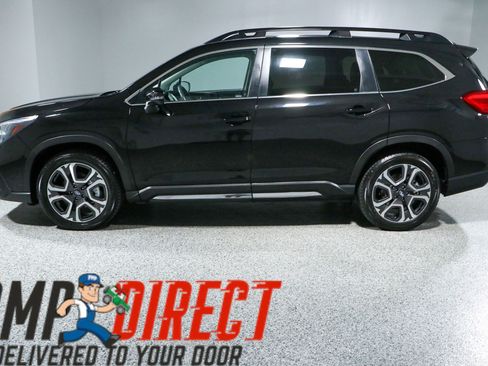 Used 2023 Subaru Ascent Limited AWD/4WD image 10