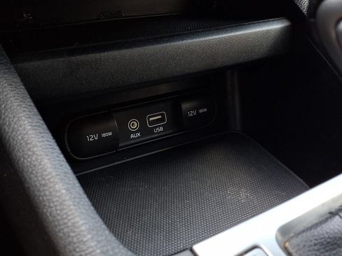 Used 2021 Kia Forte LXS FWD image 11