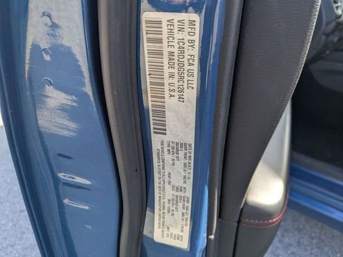 Used 2024 Dodge Durango GT image 39