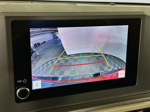 Certified 2026 Toyota Tacoma SR5 AWD/4WD image 14