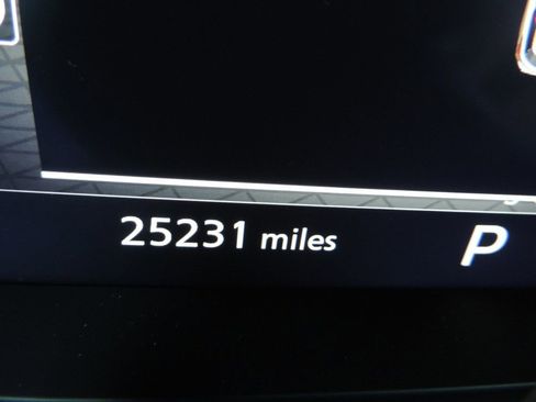 Used 2025 Nissan Pathfinder Platinum w/ Cargo Package FWD image 29