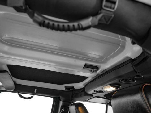 Used 2017 Jeep Wrangler Unlimited Rubicon image 24