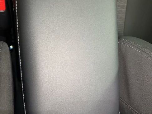 Certified 2025 Subaru Outback Premium image 27