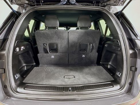 Used 2024 Jeep Grand Cherokee L Laredo image 27