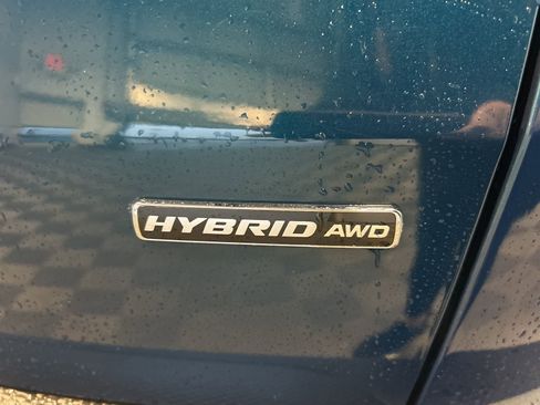 Used 2020 Ford Escape SE Sport image 7