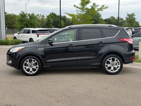 Used 2015 Ford Escape Titanium FWD image 3