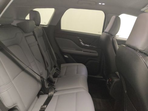 Used 2022 Lincoln Corsair FWD w/ Equipment Group 101A image 19