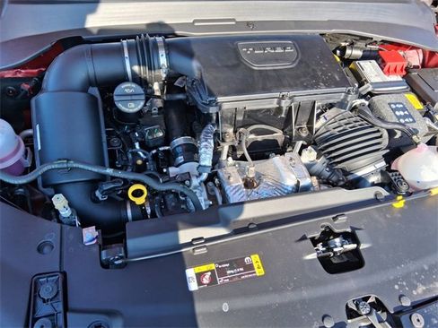 New 2025 Jeep Compass Latitude w/ Sun & Sound Group image 17