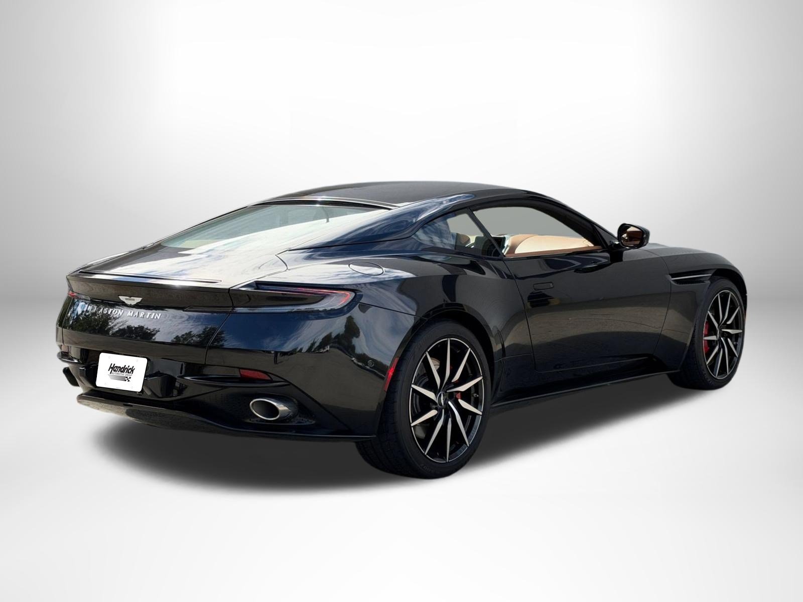 Used 2023 Aston Martin DB11 Coupe RWD image 14