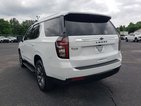 Used 2024 Chevrolet Tahoe LS RWD image 4