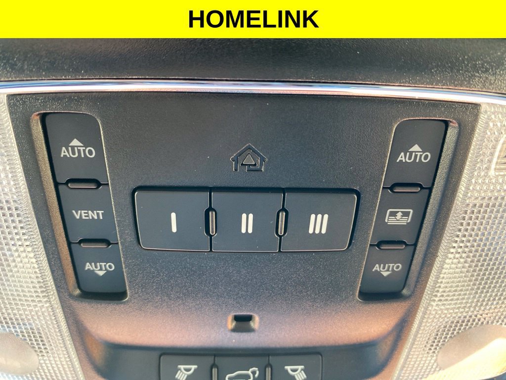 Used 2021 Jeep Grand Cherokee Overland AWD/4WD image 23