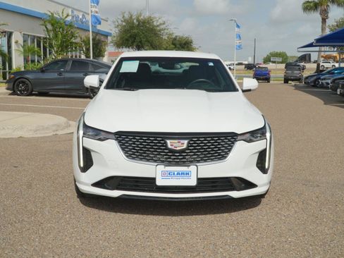 Used 2024 Cadillac CT4 Luxury RWD image 2