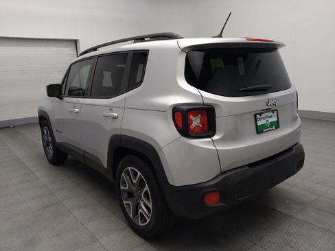 Used 2016 Jeep Renegade Latitude image 5