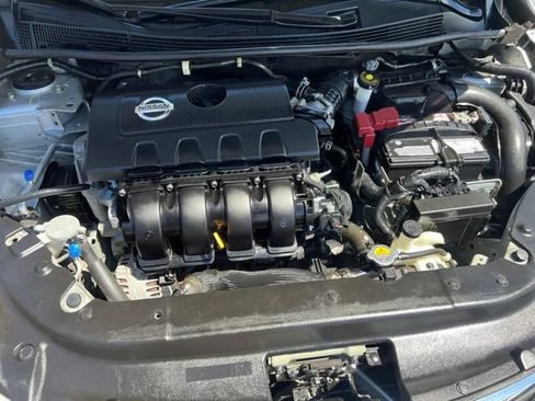Used 2014 Nissan Sentra SR w/ SR Driver Package FWD image 14