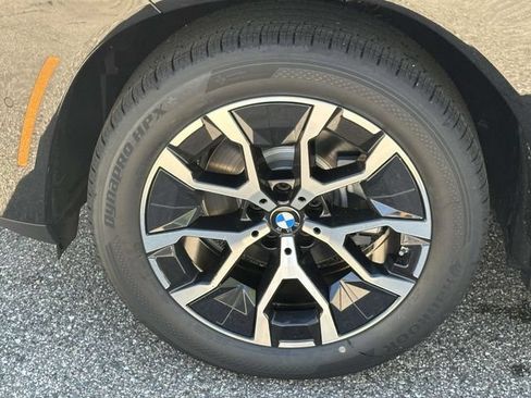 New 2026 BMW X3 xDrive30i w/ Premium Package AWD/4WD image 7