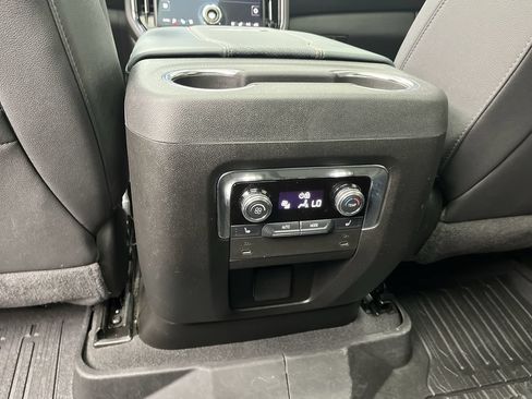Certified 2025 GMC Yukon XL AT4 w/ AT4 Premium Package AWD/4WD image 14