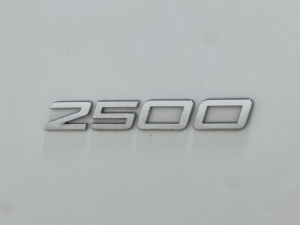 Used 2024 Mercedes-Benz Sprinter 2500 image 39