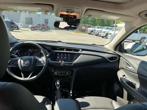 Used 2022 Buick Encore GX Essence w/ Experience Buick Package AWD/4WD image 24