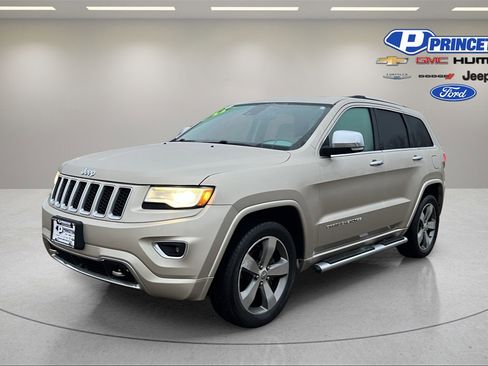 Used 2014 Jeep Grand Cherokee Overland w/ Advanced Technology Group image 3