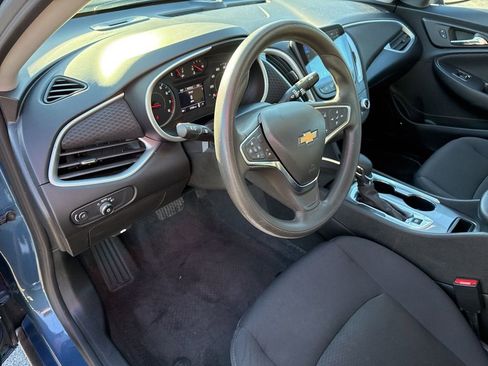 Used 2024 Chevrolet Malibu LT image 12