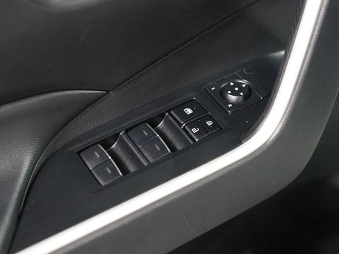 Certified 2024 Toyota RAV4 XLE image 31