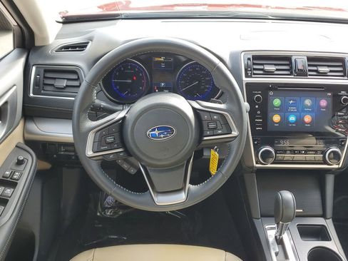 Used 2019 Subaru Outback 2.5i Premium image 18
